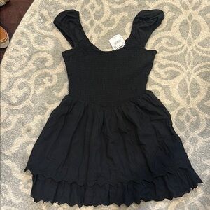 Black Sleeveless Dress